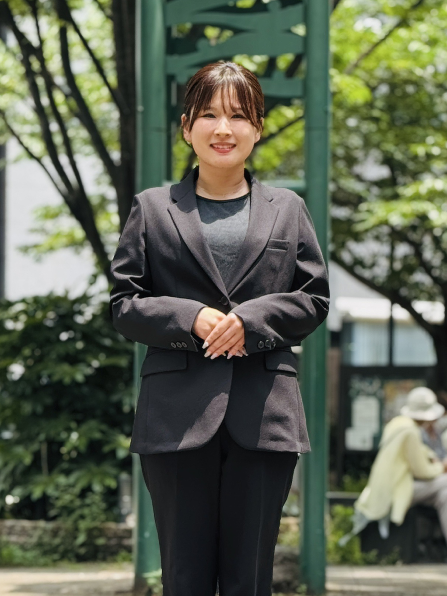 西田まゆ